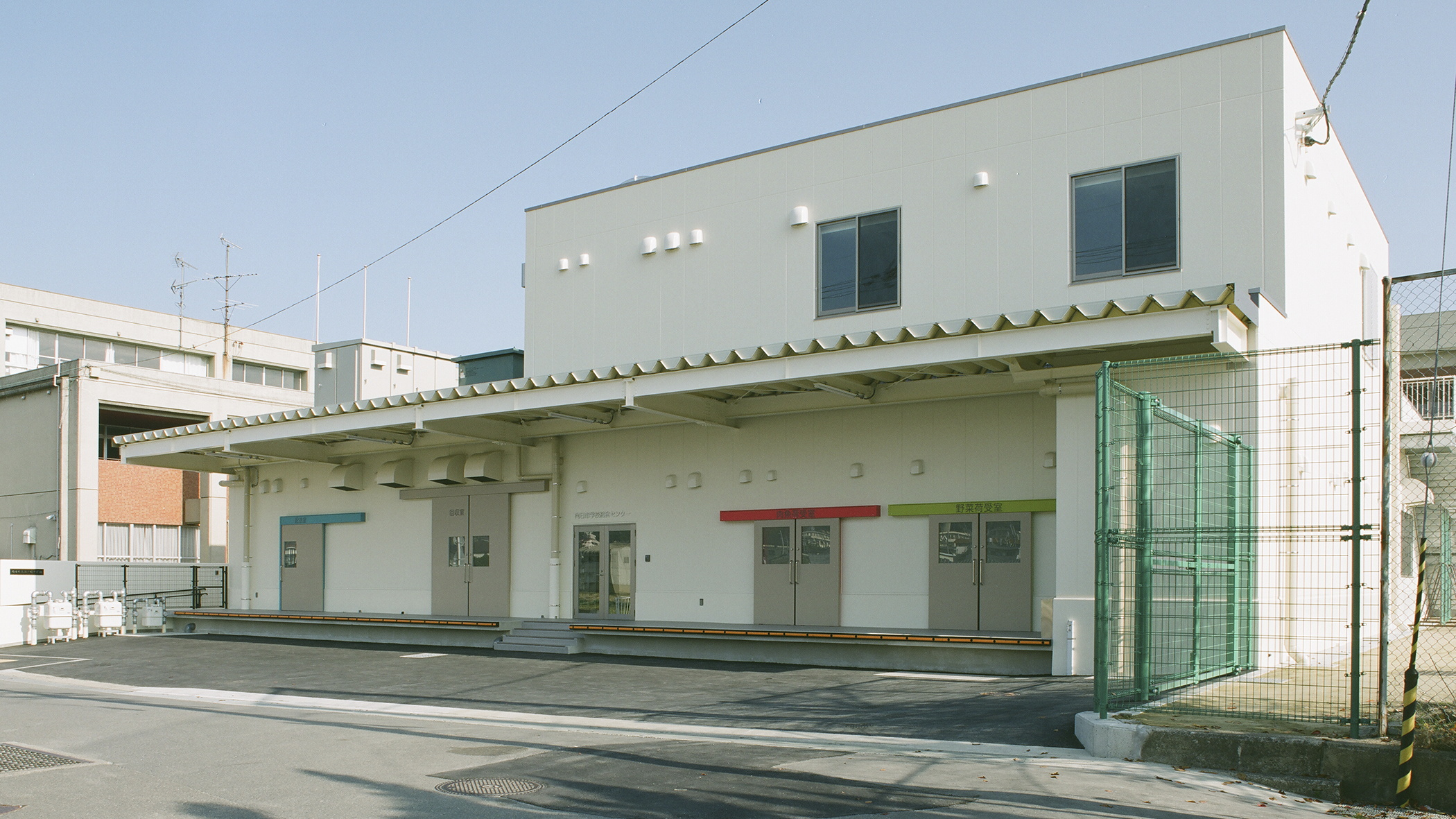 向日市学校給食センター・西ノ岡中学校配膳室等